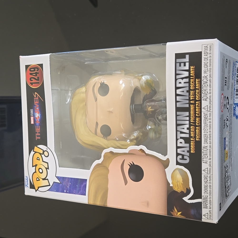 FUNKO POP THE MARVELS 1249 CAPTAIN MARVEL